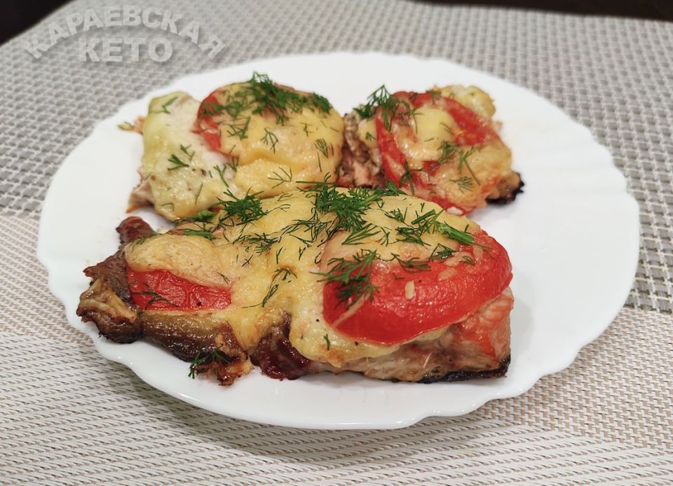 Горбуша под майонезом и сыром: простой рецепт для семейного ужина