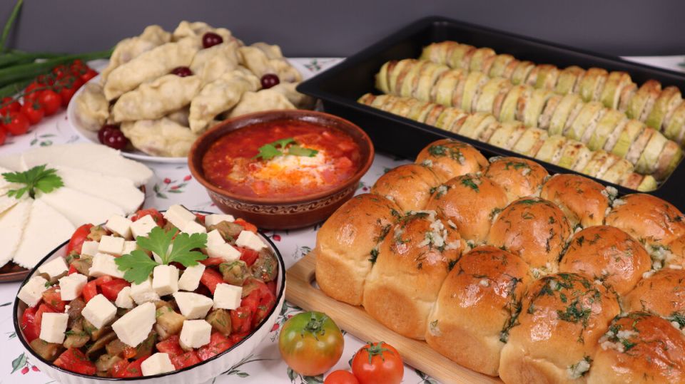 Вкусная экономия: 7 быстрых и недорогих блюд для домашнего меню