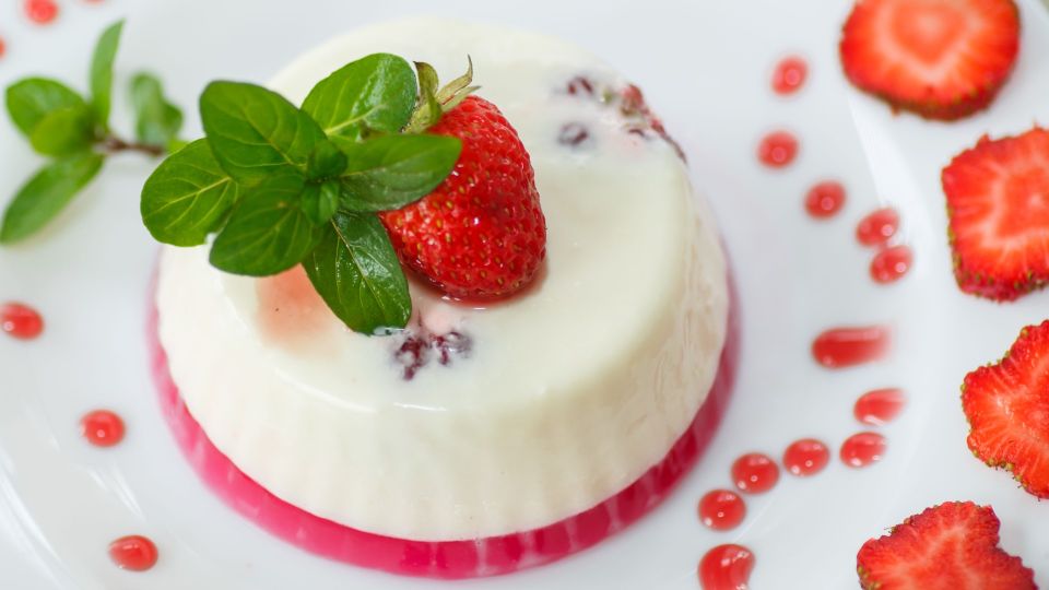 Вкусно и дешево: этот рецепт десерта заставит семью носить вас на руках