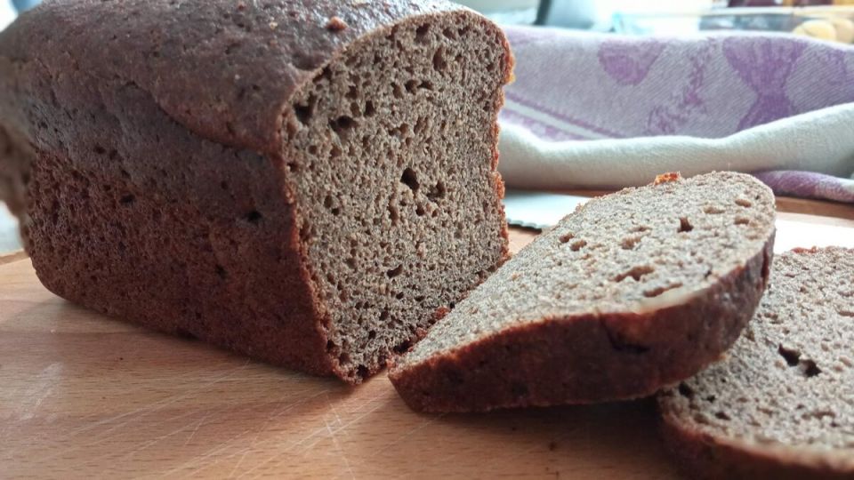 Умный способ хранения хлеба, который позволит избежать черствости и крошек