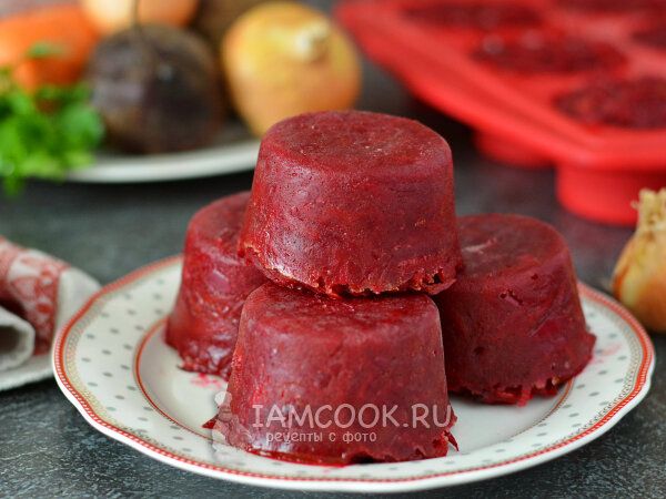 Зимний борщ за считанные минуты: секреты скоростного приготовления с летней заготовкой