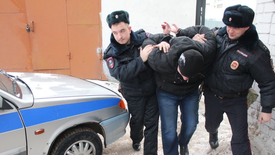 МФО и полиция: чего ожидать от ситуации с долгами в 2025 году?