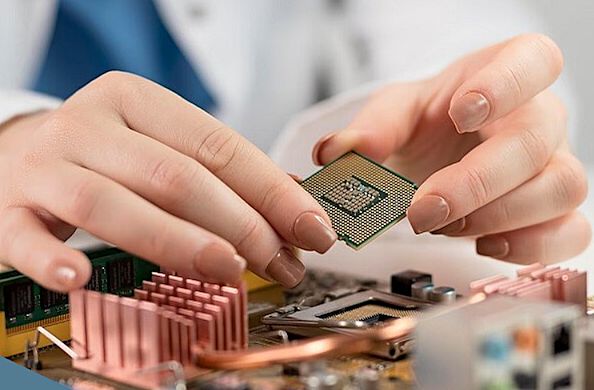 Будущее процессоров: стекло вместо кремния на горизонте