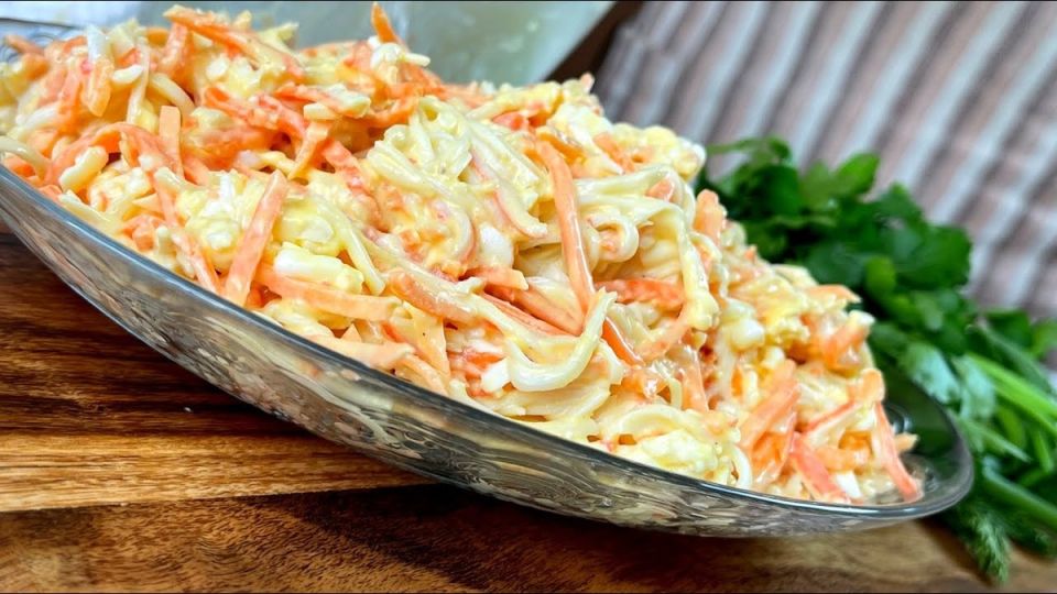 Удивительный салат из корейской моркови: быстро, вкусно и сытно