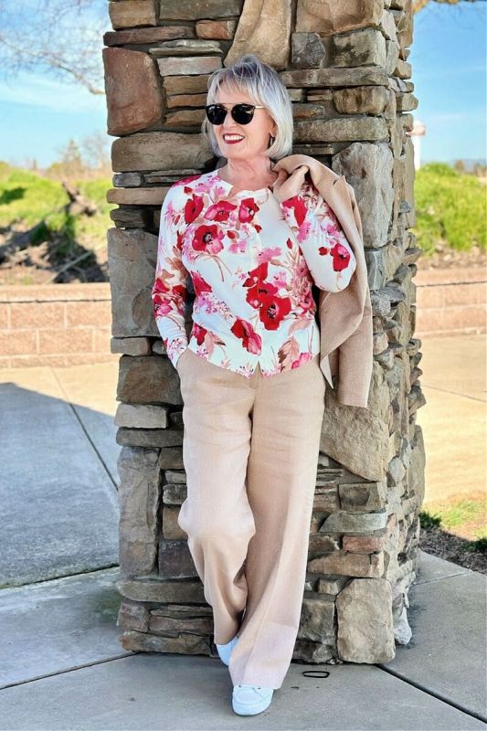 Стиль без возраста: как выглядеть потрясающе в 60+