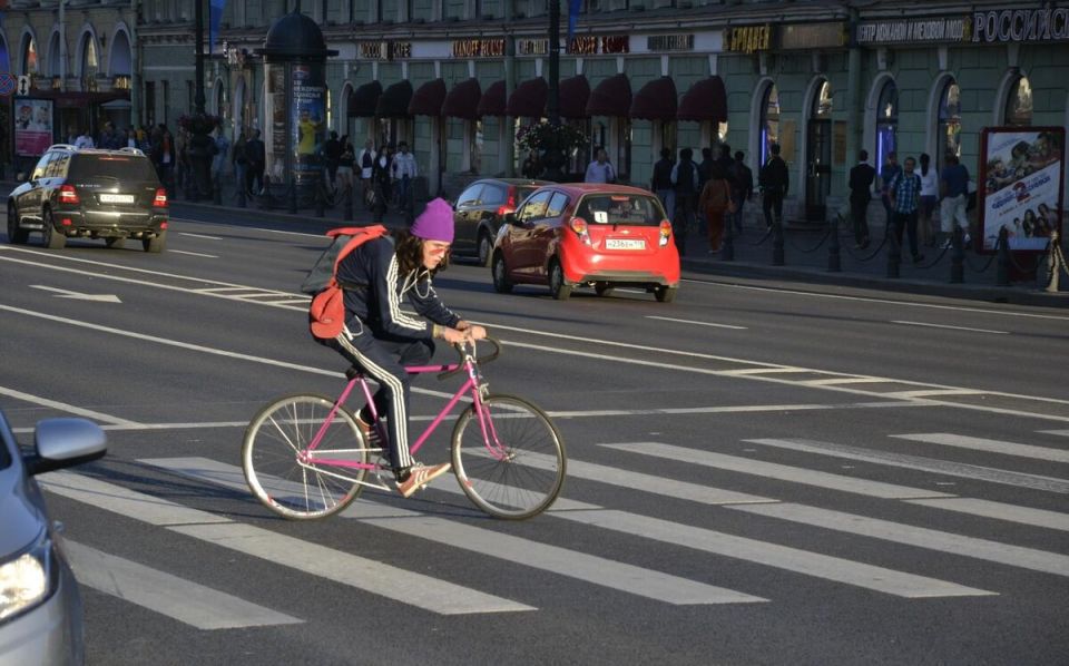 Ответственность на дороге: кто виноват в ДТП с велосипедом на пешеходном переходе?