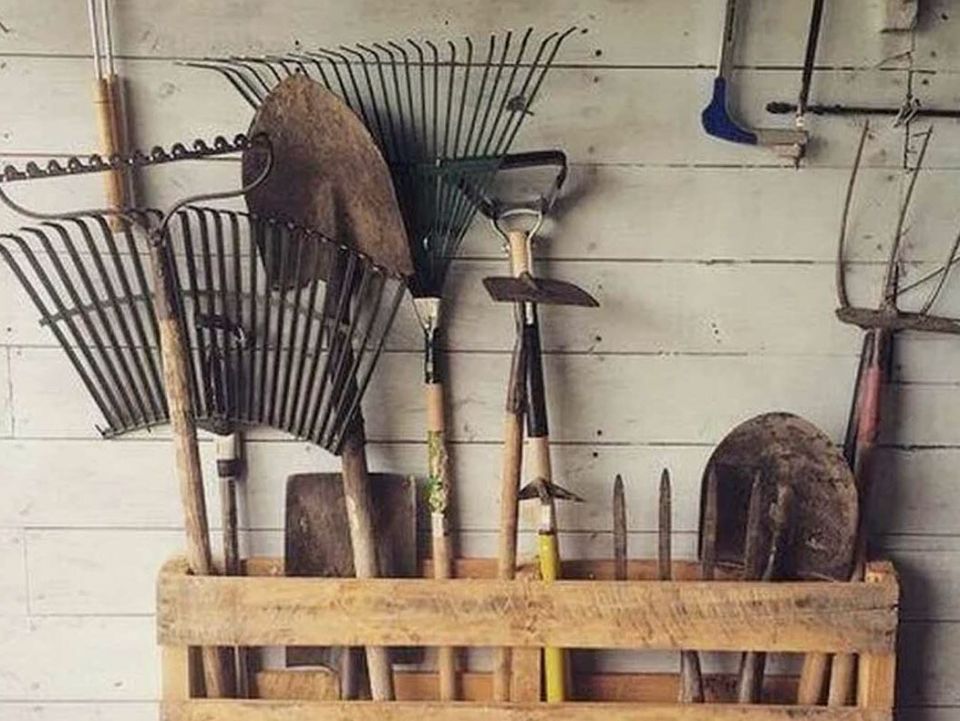 Как сохранить садовые инструменты в идеальном состоянии до весны? Узнайте 7 важных шагов