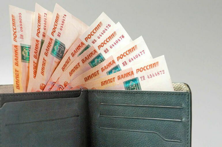 Пенсионные выплаты в ноябре: россияне получат деньги раньше из-за праздников