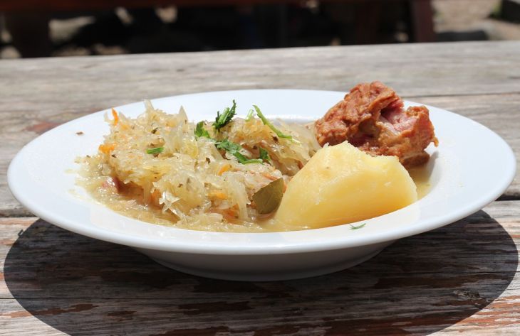 Как приготовить квашенную капусту