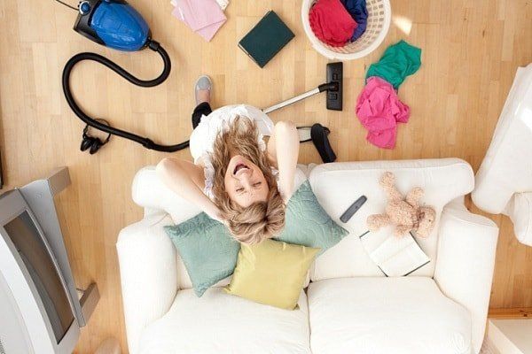 Как быстро навести порядок дома: полезные советы для активных домоседов