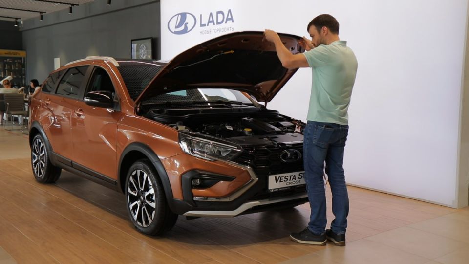 Как трещина в сиденье LADA Vesta обернулась для автовладельца миллионом рублей и прецедентом для России