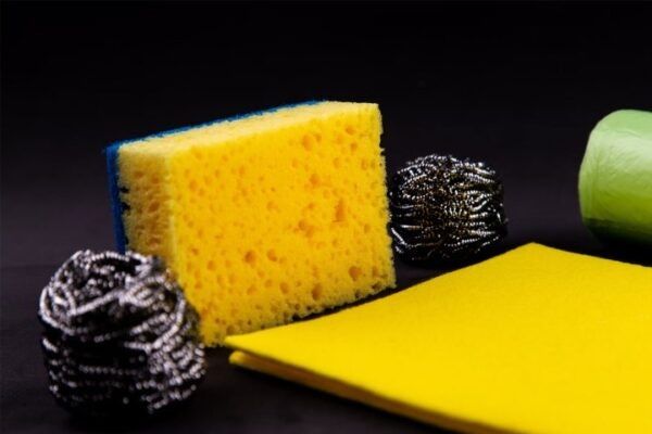 Как правильно и эффективно чистить коврик для мыши: пошаговое руководство