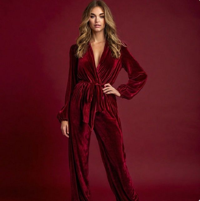 Секреты ухода за велюром: как сохранить роскошный вид любимых вещей