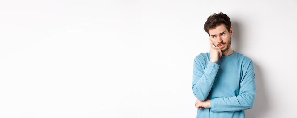 Что выбрать в 2025 году: стабильный вклад в банк или рискованная аренда квартиры?