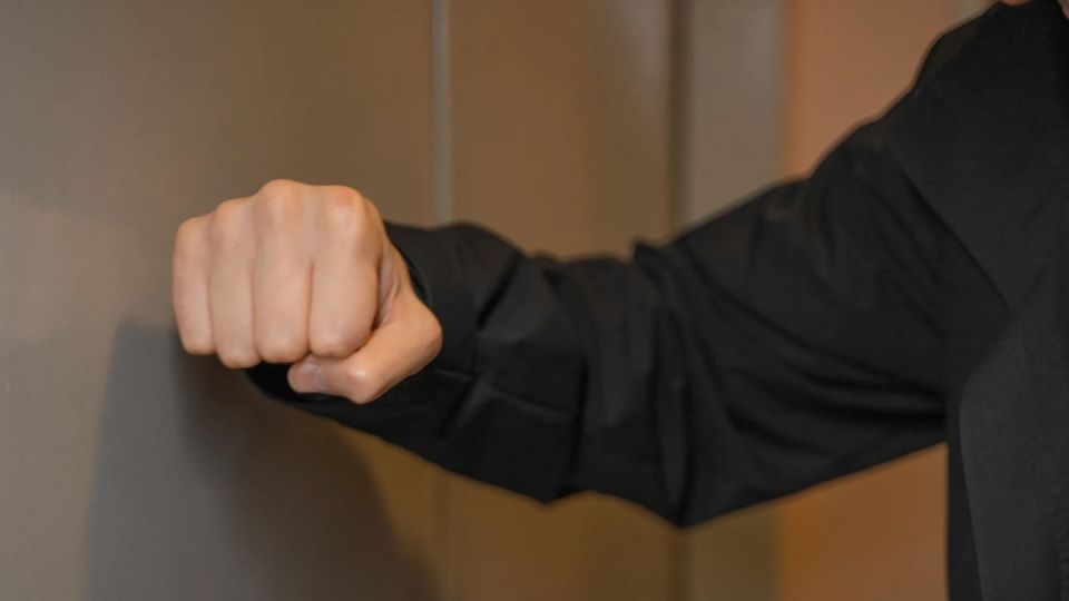 Управляющие компании предложили продавать долги за коммунальные услуги коллекторам