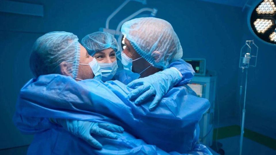 В России предложили увеличивать пенсии для заслуженных врачей и учителей