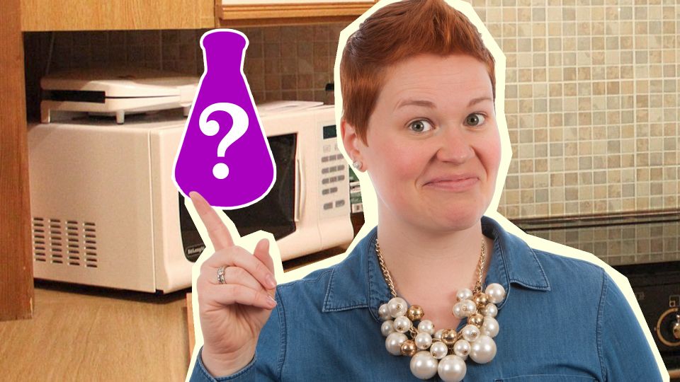 Жирные отпечатки на микроволновке не появятся: вот чем ее натирают мудрые хозяйки