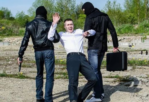 Первый случай осуждения коллекторов в России за угрозы жизни должникам