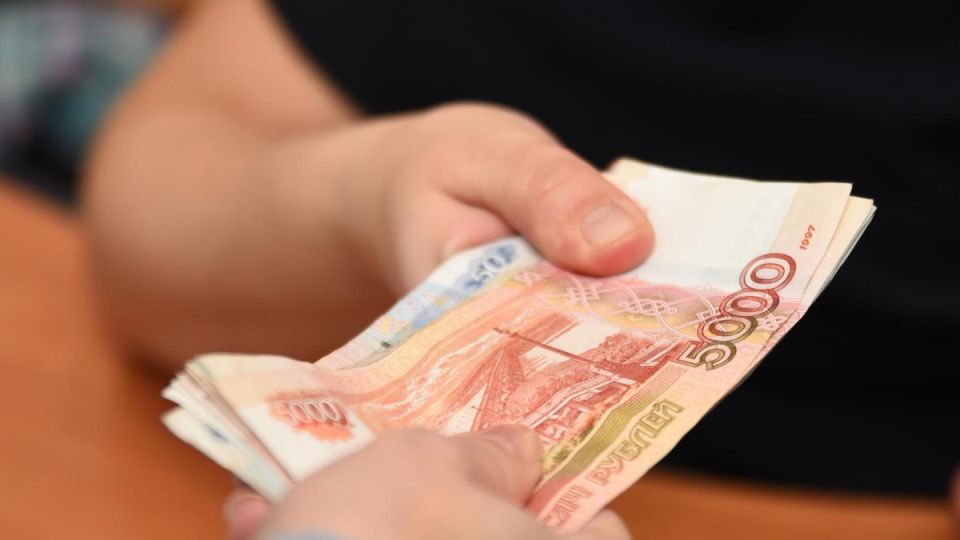 А Деньги: Стоит ли доверять микрофинансовым займам от Альфа-Банка?