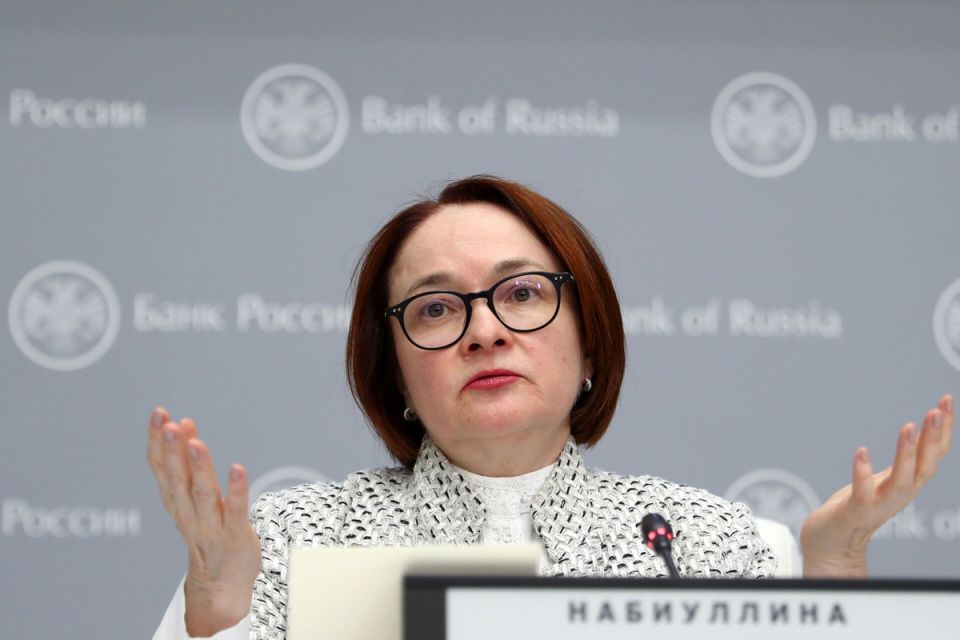 Почему экономисты советуют менять накопительные счета на высокодоходные депозиты?