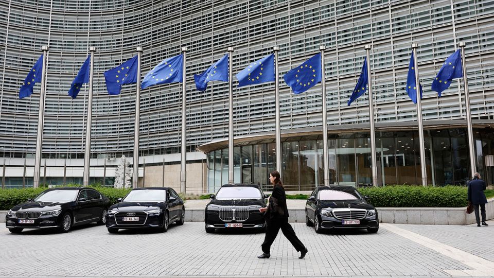 Евросоюз готовится к бессрочной блокировке российских активов