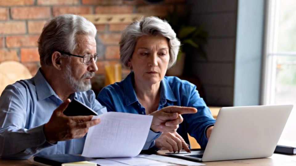 Как проверить свои пенсионные взносы: шаги к финансовой безопасности