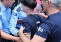 Албанские боевики в Косово избили сербского подростка во время школьного выпускного