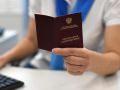 Как зарплата в 100 тысяч рублей влияет на пенсионные баллы в 2025 году