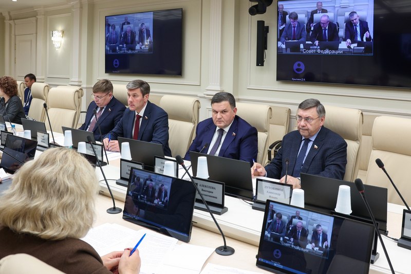 Уважаемые друзья, сегодня в качестве председателя подкомитета по противодействию коррупции, этике и применению института парламентской неприкосновенности, общественному контролю провел совещание о реализации отдельных... Уважаемые друзья, сегодня в качестве председателя подкомитета по противодействию коррупции, этике и применению института парламентской неприкосновенности, общественному контролю провел совещание о реализации отдельных...