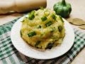 Нежное картофельное пюре с сливками и зелёным луком