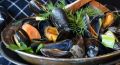 Как правильно есть морепродукты