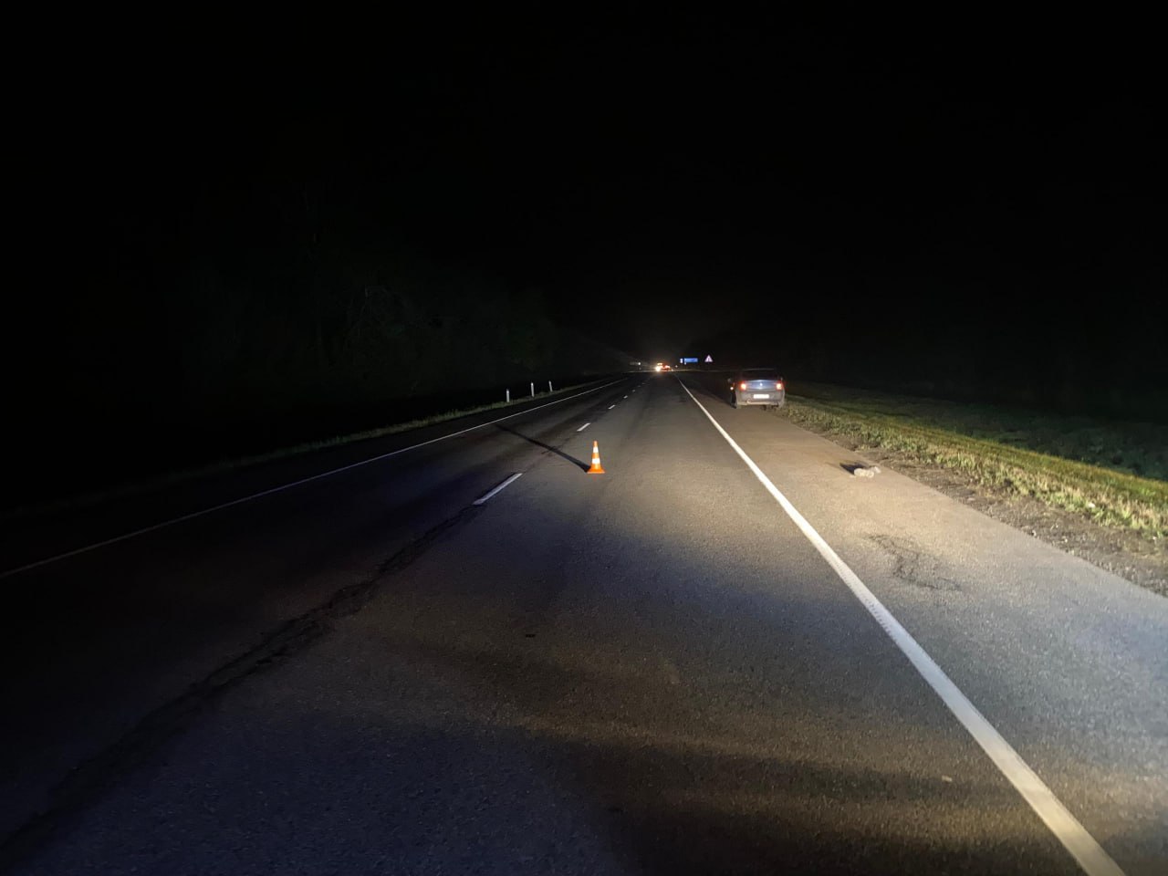 Вчера вечером на орловском участке трассы М-2 «Крым» машина сбила пешехода и уехала!