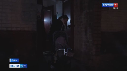 Орловцев будут штрафовать за оставленные в подъезде коляски и велосипеды