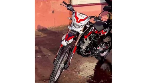 Орловцы передали мотоцикл бойцу с позывным "Отец"