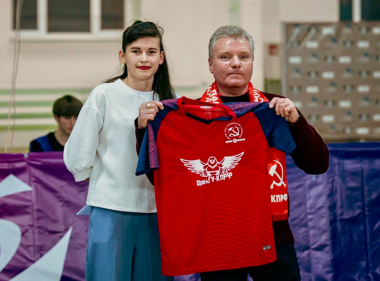 Футболистки «ОрелГУ-КПРФ» укрепили позиции на Чемпионате России по футзалу Футболистки «ОрелГУ-КПРФ» укрепили позиции на Чемпионате России по футзалу