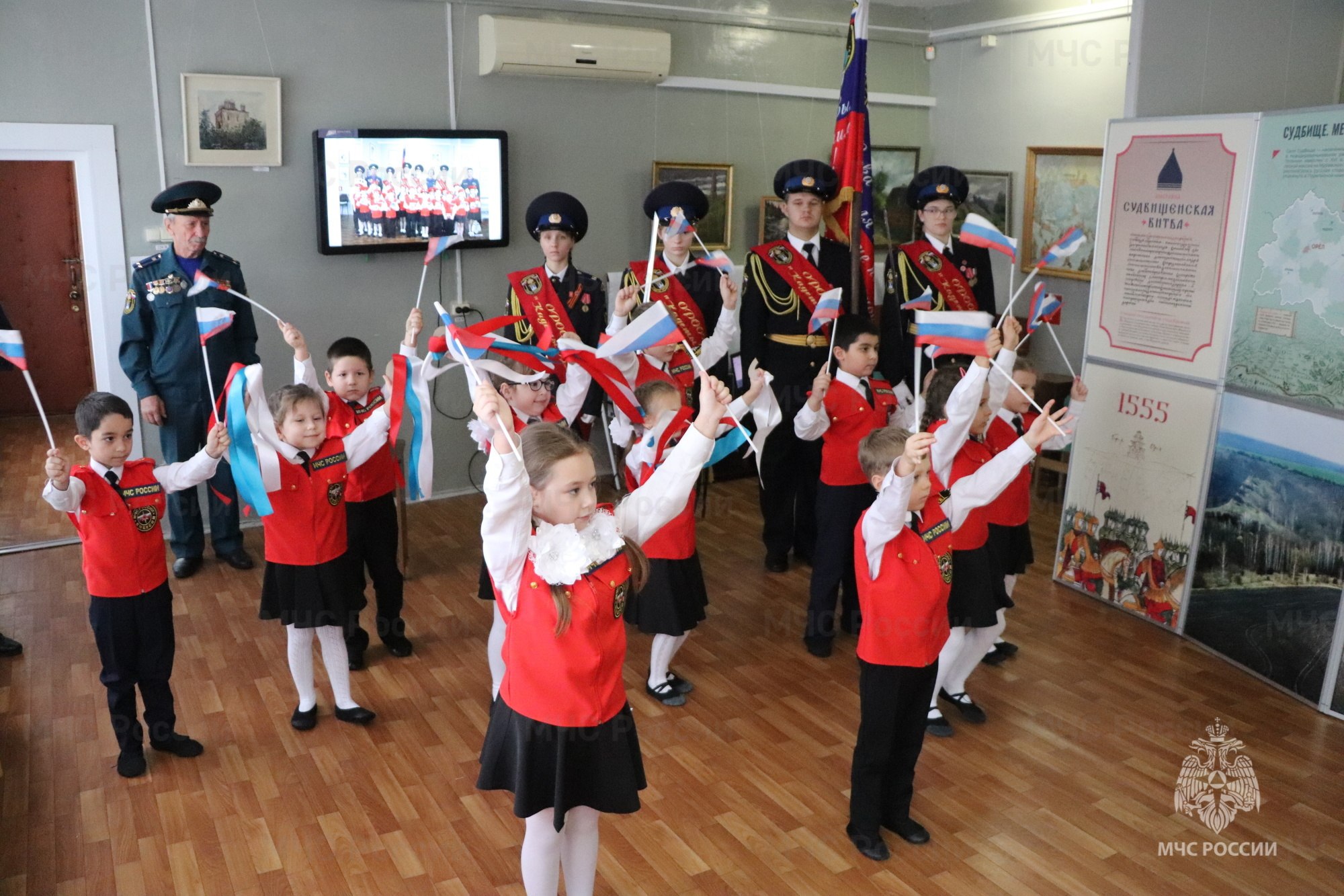 Объединились противостоять пожарам и ЧС Объединились противостоять пожарам и ЧС