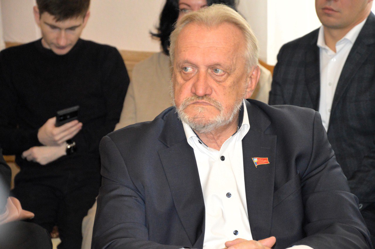 Юрия Парахина выбрали мэром Орла на второй срок Юрия Парахина выбрали мэром Орла на второй срок