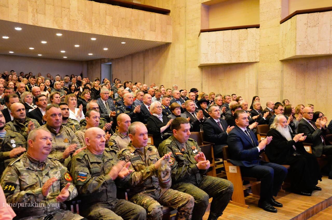 Юрий Парахин: Дорогие друзья! Для меня служение Орлу — не просто работа Юрий Парахин: Дорогие друзья! Для меня служение Орлу — не просто работа