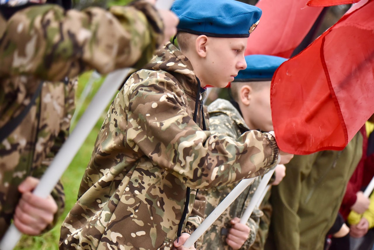 Андрей Клычков: В канун Дня народного единства в Орле вновь прошла акция «Сад памяти» Андрей Клычков: В канун Дня народного единства в Орле вновь прошла акция «Сад памяти»