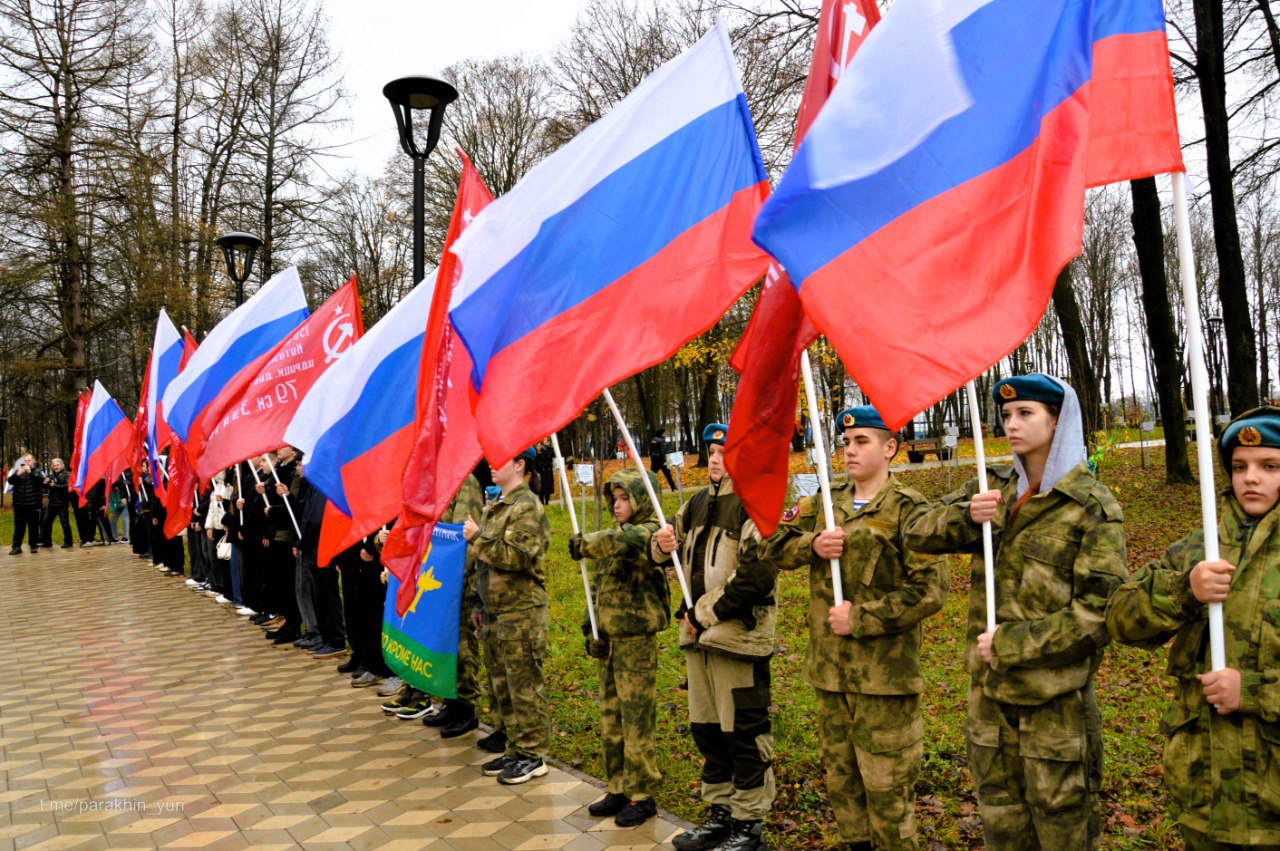 Юрий Парахин: Сегодня в парке Победы появилось 97 новых лип Юрий Парахин: Сегодня в парке Победы появилось 97 новых лип