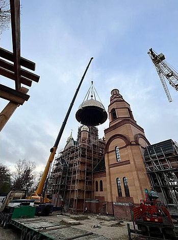 Свято-Троицкий кафедральный собор в Ливнах обзавелся куполом