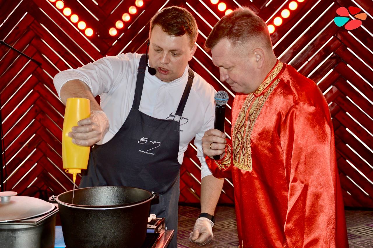 «Попробуй осень на вкус»: в Орле проходит фестиваль русской кухни «Попробуй осень на вкус»: в Орле проходит фестиваль русской кухни