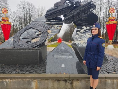 В Орле сотрудники следственного управления приняли участие в праздничных мероприятиях ко Дню народного единства