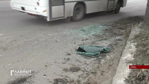 В Орле экскаватор не проехал под мостом!