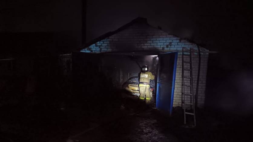 Пожилой орловец едва не сгорел в гараже