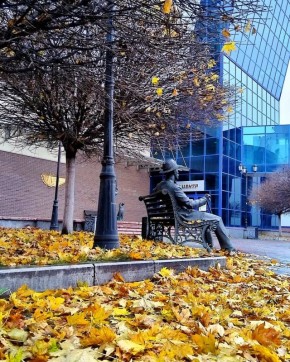 Доброе утро, друзья!. Сегодня синоптики обещают пасмурную погоду Днм температура поднимется до +9°С Атмосферное давление 754 мм. рт. ст. Ветер западный, дует со скоростью 3 м/с (Фото: Альберта Рассолова) @Perviy_Oblastnoi