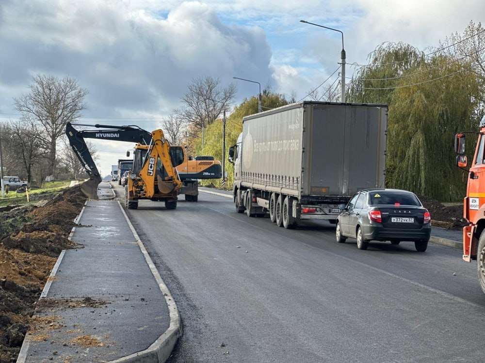 Завершается капремонт почти километра автодороги - Южного подъезда к городу Мценску