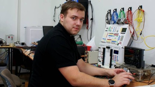 Орловский студент получил полмиллиона рублей на "умный скальпель"