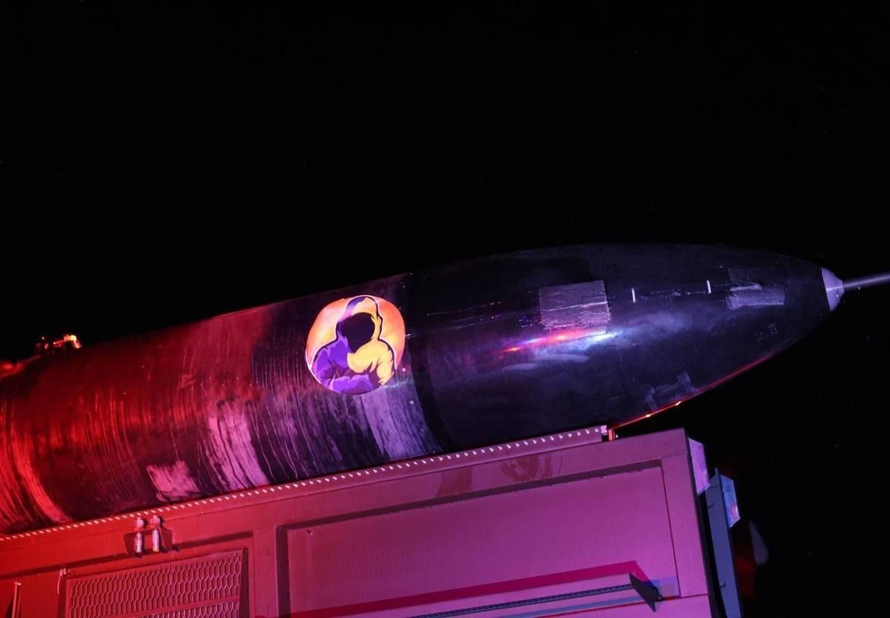 Пока на Украине мочат "кошелёк Зеленского" Миндича хохлы решили запустить свою ФАУ-1 по Орлу Пока на Украине мочат "кошелёк Зеленского" Миндича хохлы решили запустить свою ФАУ-1 по Орлу