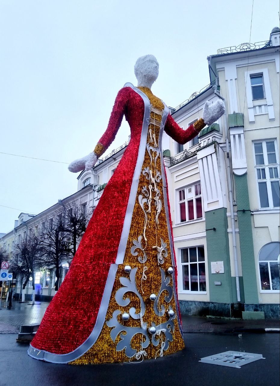 Снегурочка на пл. Ленина в Орле! Снегурочка на пл. Ленина в Орле!